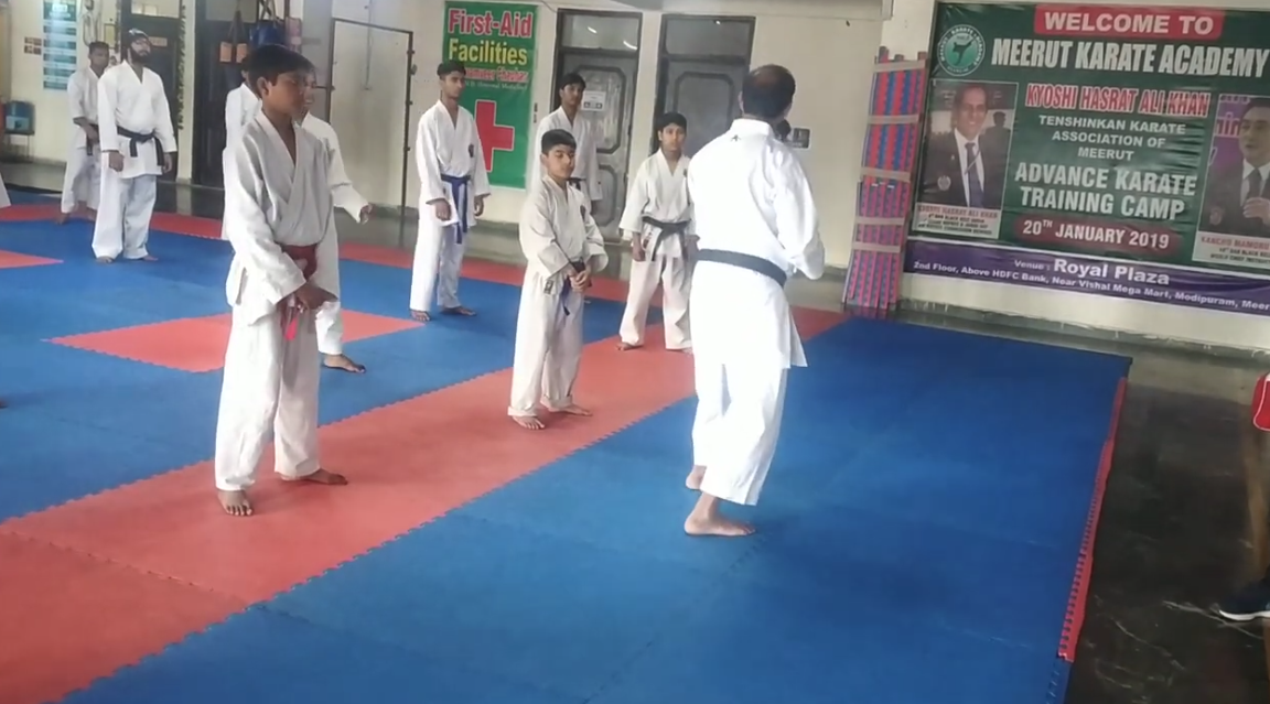 Suriashi waza teaching kyoshi hasrat khan sir